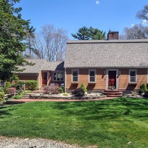 Meet your Posher, Sharon